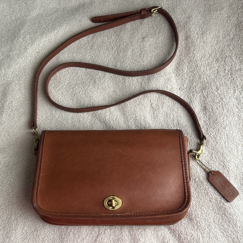 Vintage Coach Pocket Purse 9755 British Tan - Picture 2 of 15